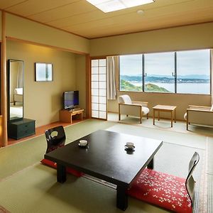 Japanese-Style Room